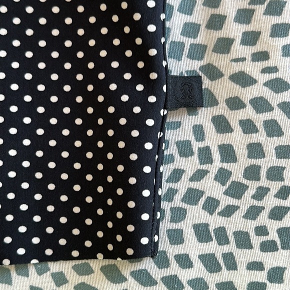 Lululemon Out of This World Tee - Picture 10 of 14